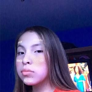 Meet your Posher, Dani